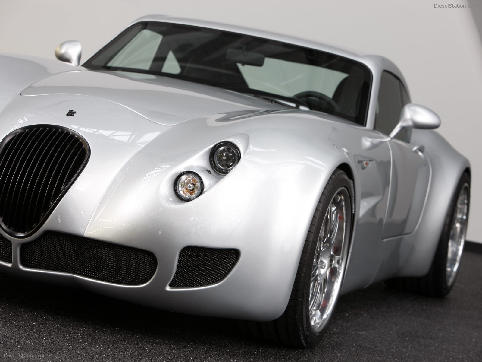 Wiesmann GT MF5 Car Pictures