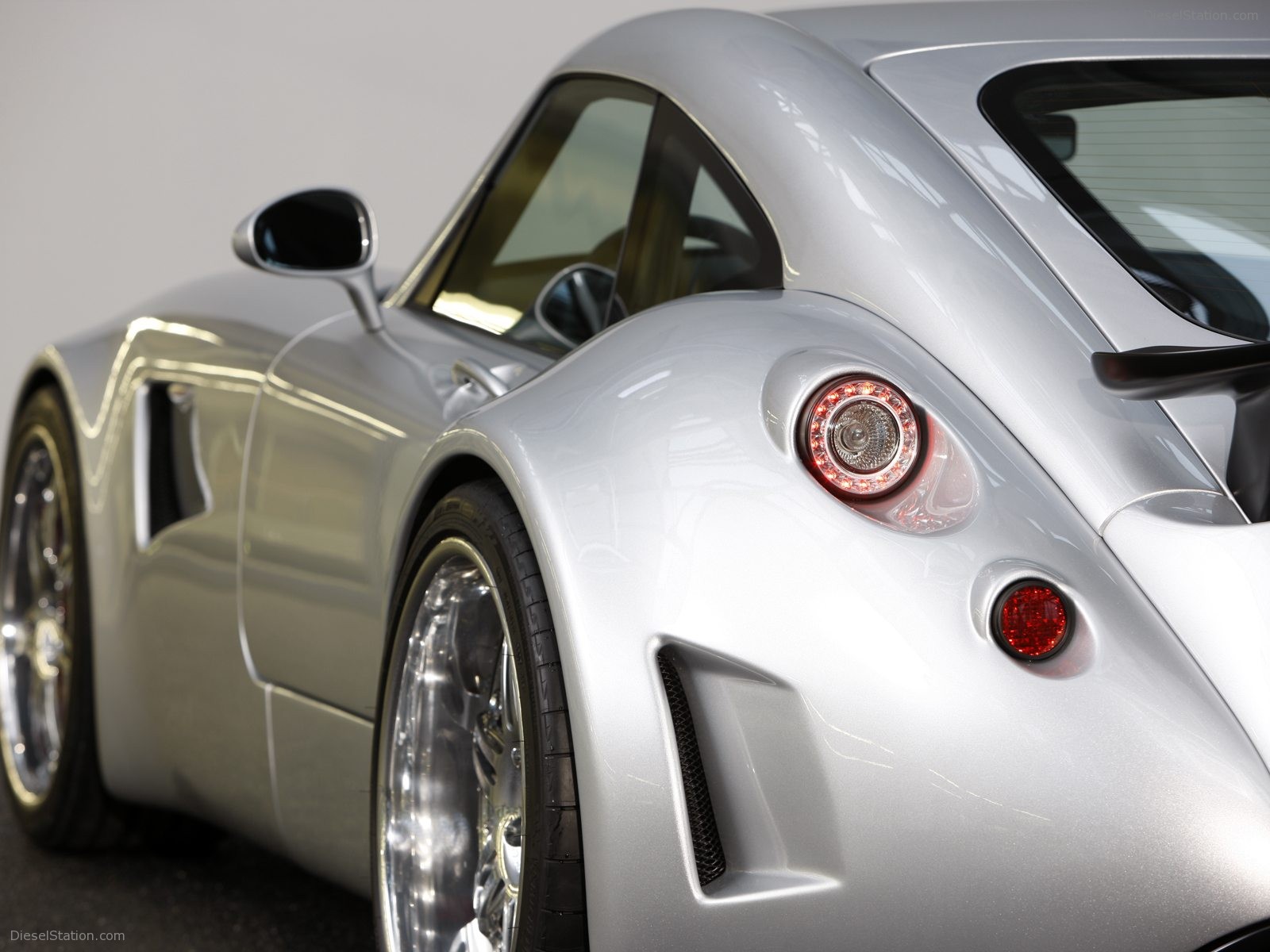 Wiesmann GT MF5 Car Pictures