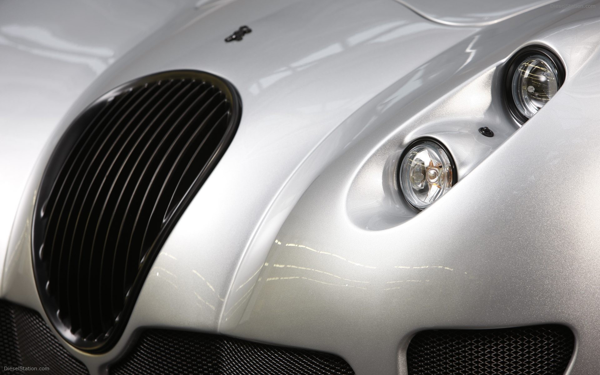 Wiesmann GT MF5 Car Pictures