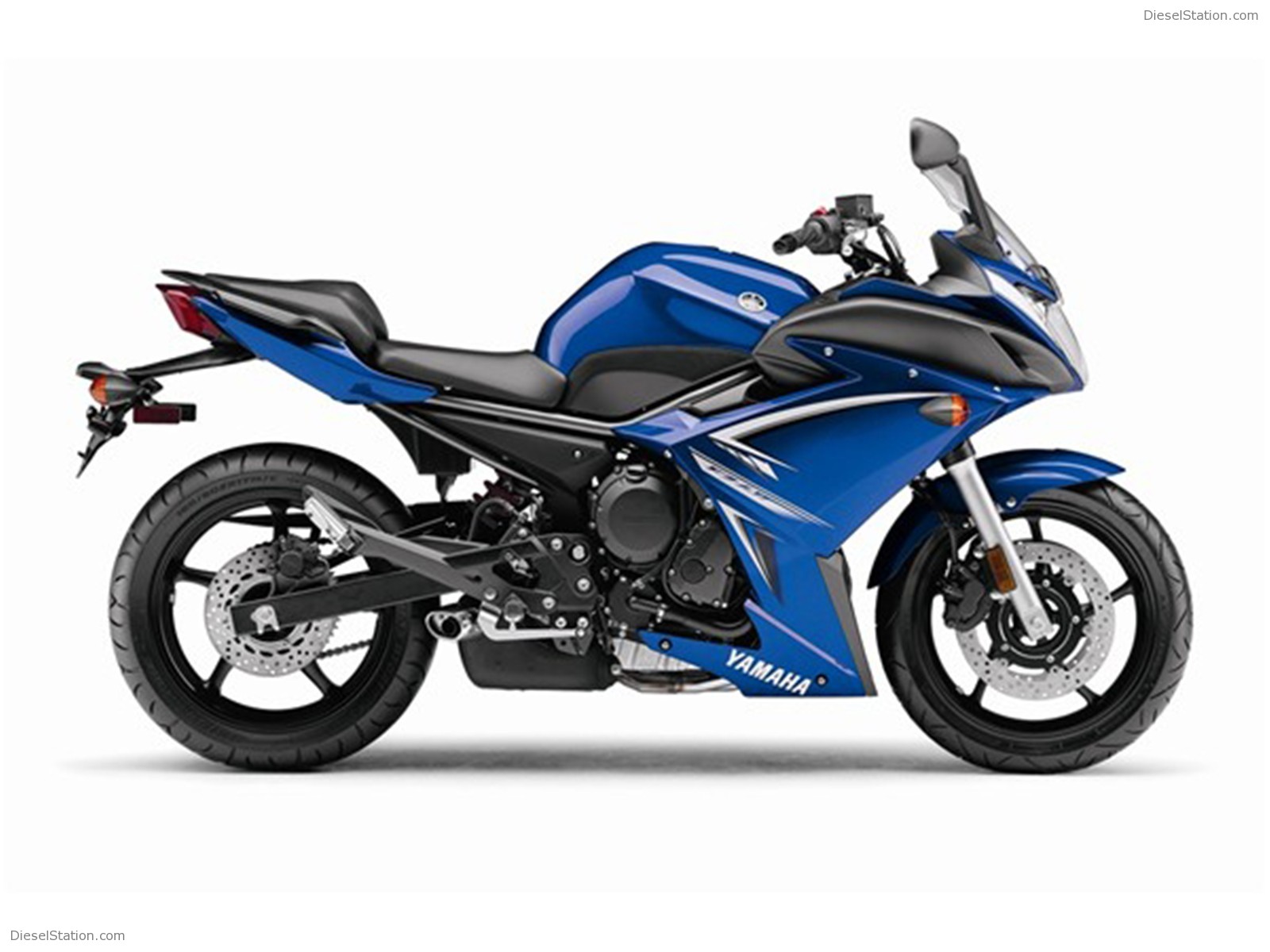 2009 Yamaha FZ6R