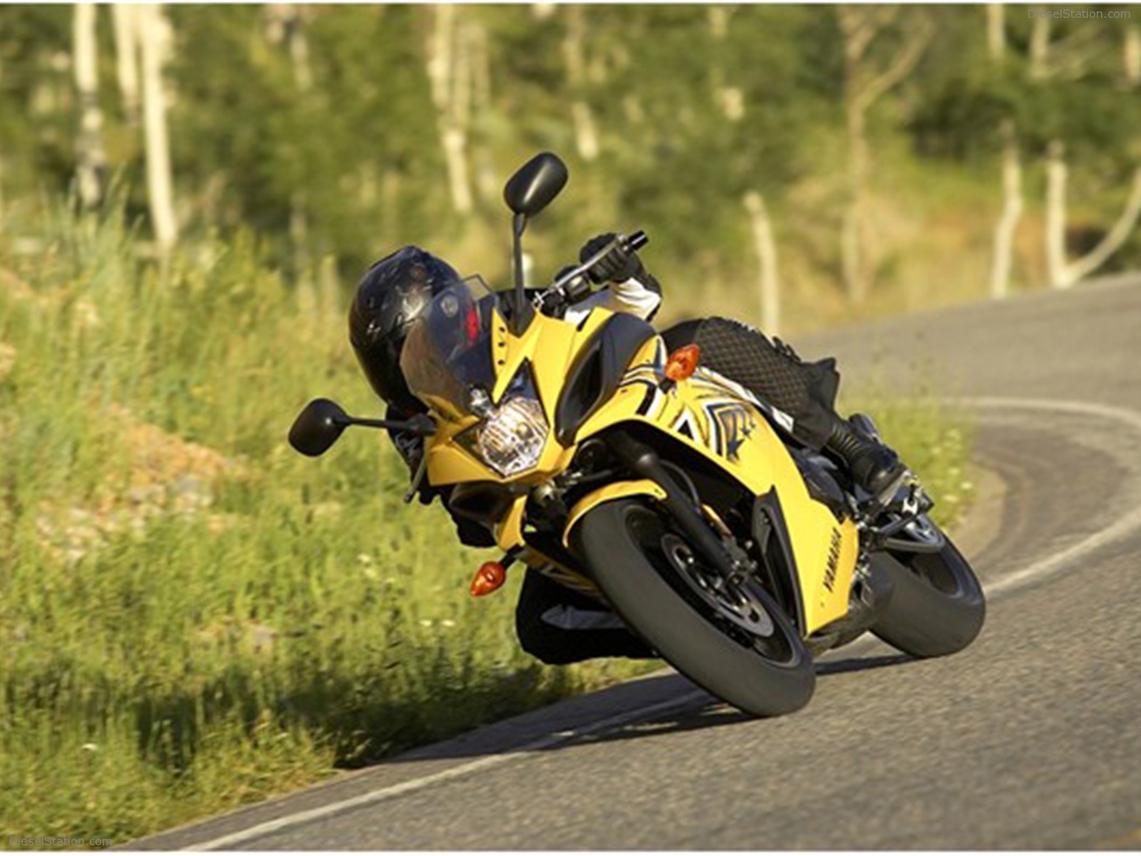 2009 Yamaha FZ6R