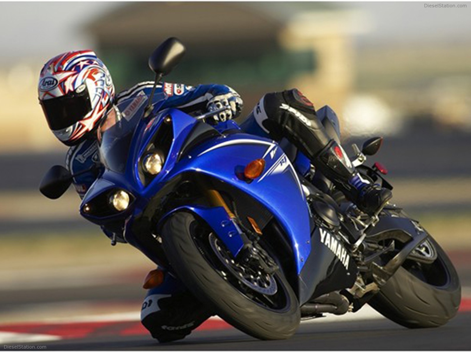 2009 Yamaha YZF R1