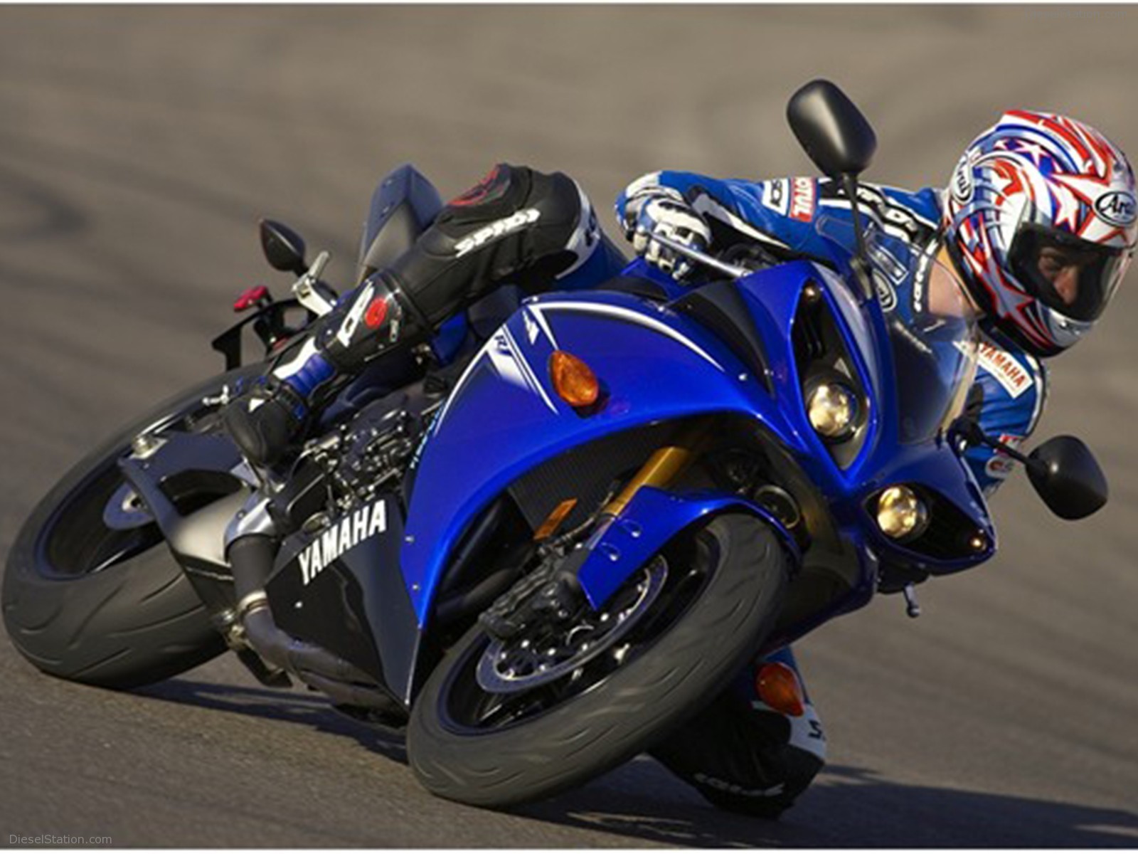 2009 Yamaha YZF R1