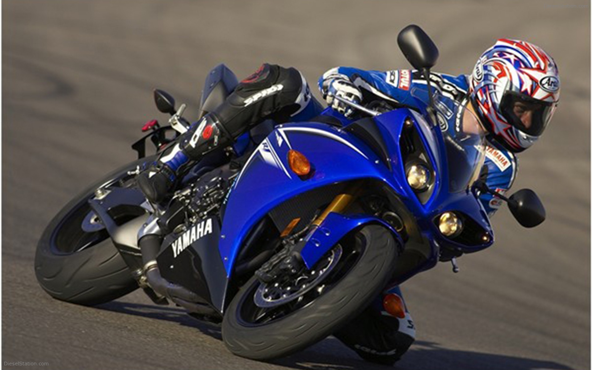 2009 Yamaha YZF R1