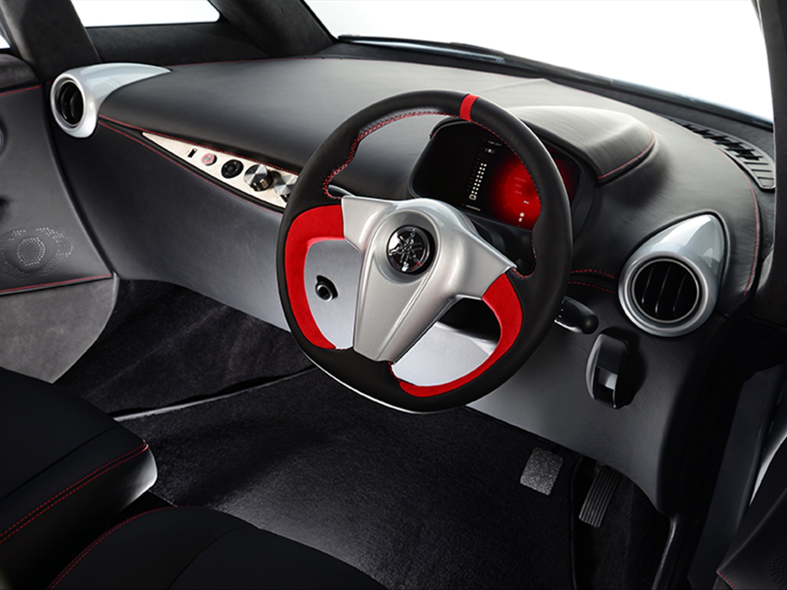 Yamaha MOTIV.e city car 2014