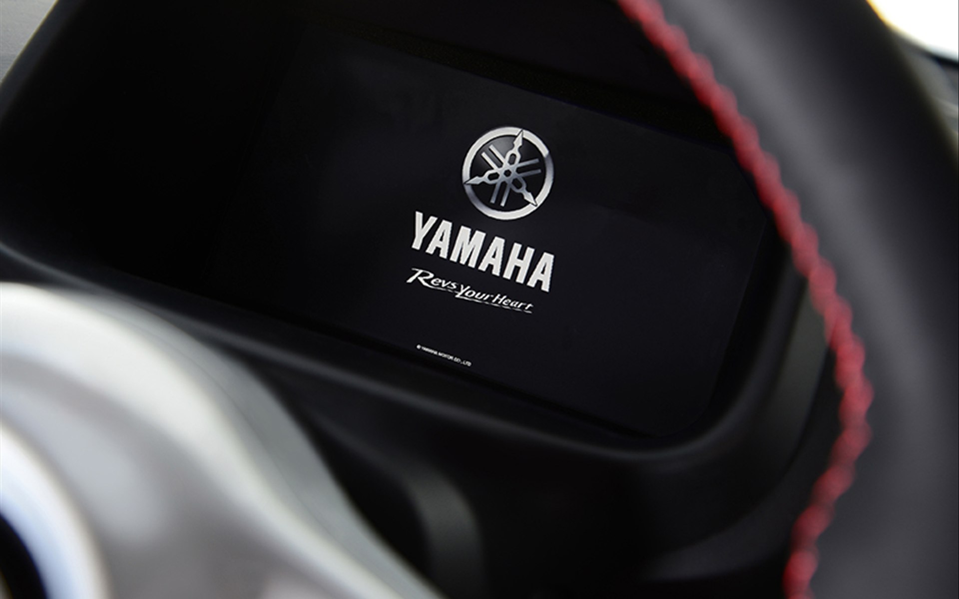 Yamaha MOTIV.e city car 2014