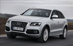 Audi Q5 Hybrid Quattro 2012