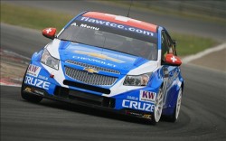 Chevrolet Cruze Shines In Belgium 2011