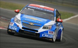 Chevrolet Cruze Shines In Belgium 2011