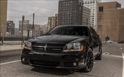 Dodge Avenger Blacktop Edition 2013