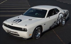 Dodge Challenger V10 Mopar Drag Pak