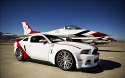 Ford Mustang GT Thunderbirds Edition 2014