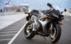 Honda CBR 600 RR (2007)