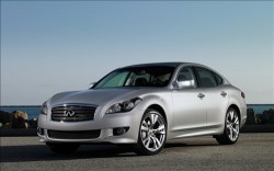 2011 Infiniti M - LA Motor Show 2009