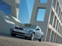Jaguar X-Type