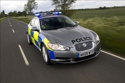 Jaguar XF in Police Pursuit