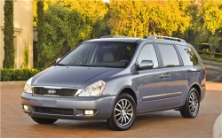 Kia Sedona 2011