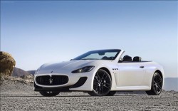 Maserati Grancabrio MC 2013