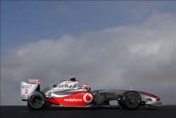 Mercedes-Benz MP4 24