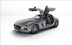 Mercedes-Benz SLS AMG GT 2013