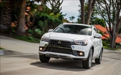 Mitsubishi Outlander Sport 2016