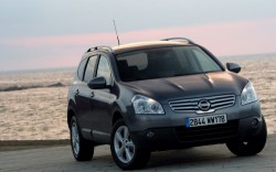 Nissan Qashqai+2 2009