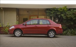 Nissan Versa 1.6 2010