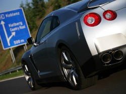 nissan gtr nissan gtr