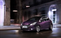 Peugeot 208 XY 2013