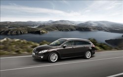 Peugeot 508 SW 2011