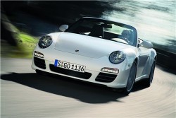 Porsche 911 Carrera 4/4S Coupe and Cabriolet