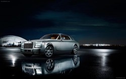 Rolls Royce Phatom Coupe Aviator Collection