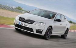 Skoda Octavia Rs 230 2016
