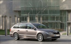 Skoda Superb Combi