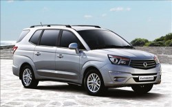 Ssangyong Turismo 2013