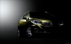 Suzuki C-Segment Crossover 2013