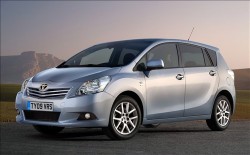 2010 Toyota Verso