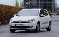 Volkswagen Golf blue-e-motion Concept 2010